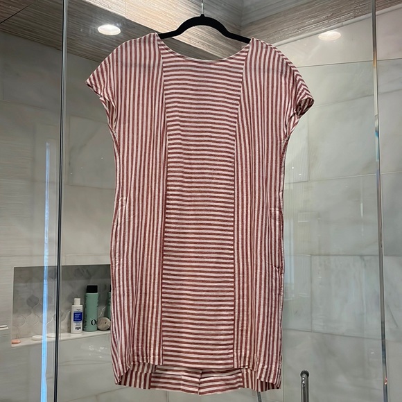 Madewell Button-Back Easy Linen Dress in Stripe - Picture 1 of 8